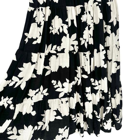 Rachel Zoe Black and Cream Floral Flutter Sleeve Tiered Maxi Dress Size XL - Picture 5 of 9